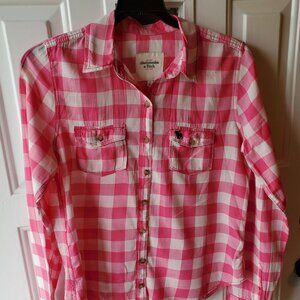 Women's Abercrombie and Fitch Pink and White Plaid Button Down - Size Large- Use